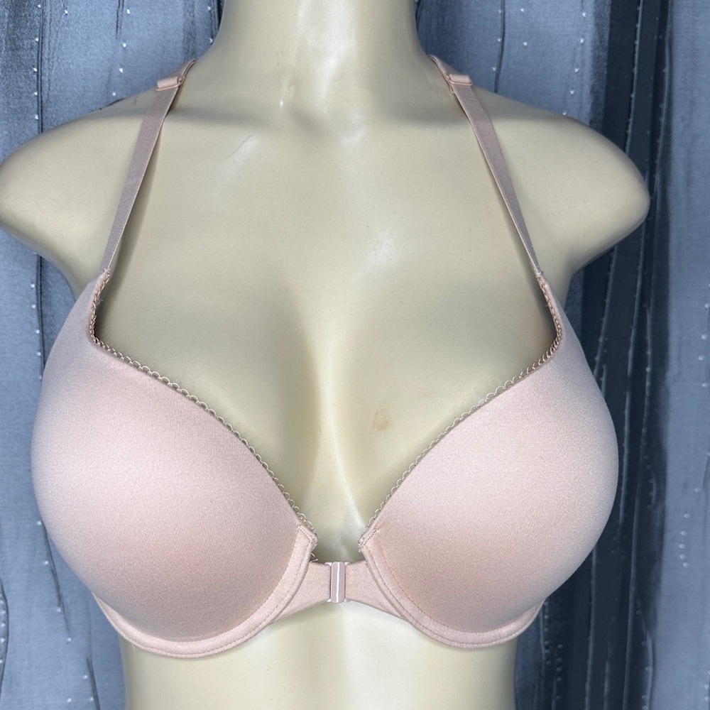 Victoria's Secret Blush Push-Up Bra Tan color Sz 34D